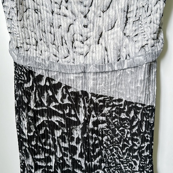 Helmut Lang Silk Shift Dress - Picture 5 of 10